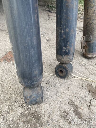 Амортизаторы на джип гранд чероки wk1/проставки