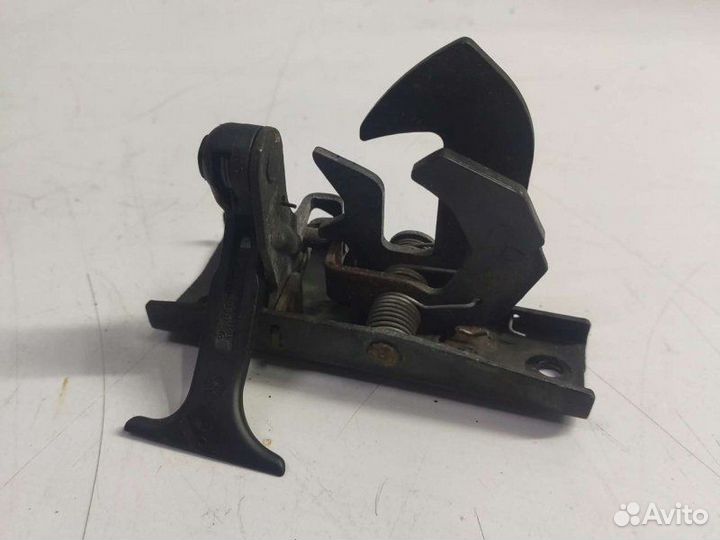 Замок капота Mercedes E W211