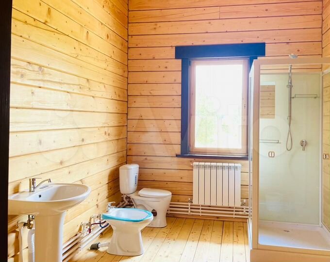 Дом 155,7 м² на участке 9,5 сот.