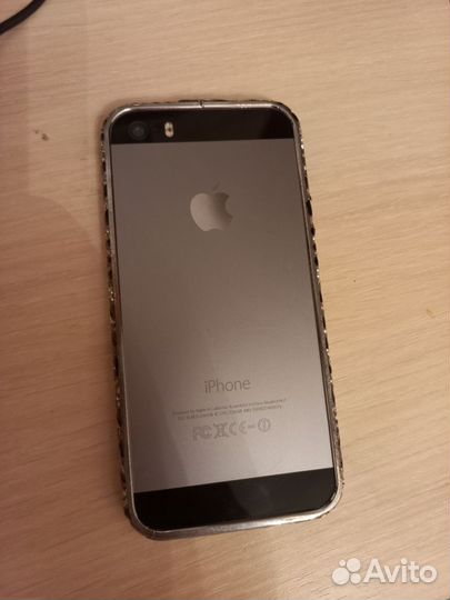 iPhone 5S, 64 ГБ