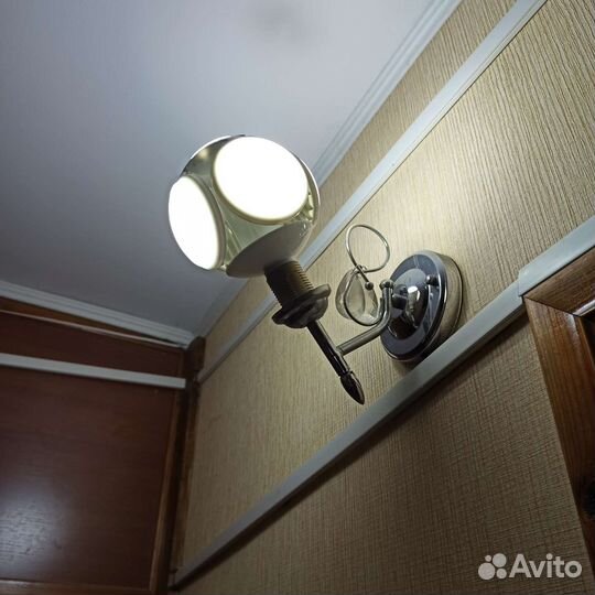 Лампа-футбольный мяч светодиодная