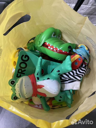 Развивающие игрушки пакетом