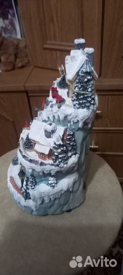 Музыкальная статуэтка