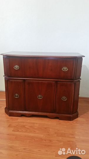 Элитная тумба под тв из массива