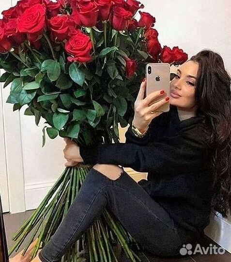 Высокие Розы с Доставкой