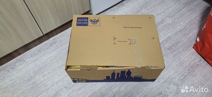 Коробка с вещами