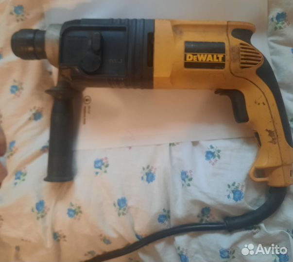 Перфоратор бу dewalt 600 Вт оригинал