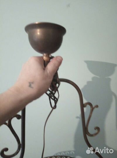 Старинная люстра