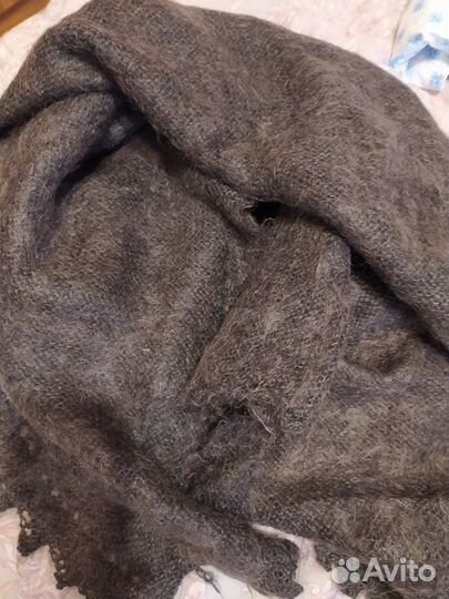 Пуховый платок шаль