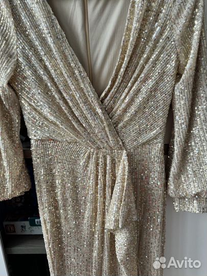 Вечернее платье