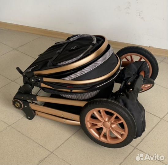 Коляска 2 в 1 Luxmom V9 новая