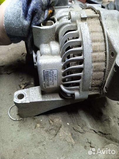 Генератор на Мазду 3