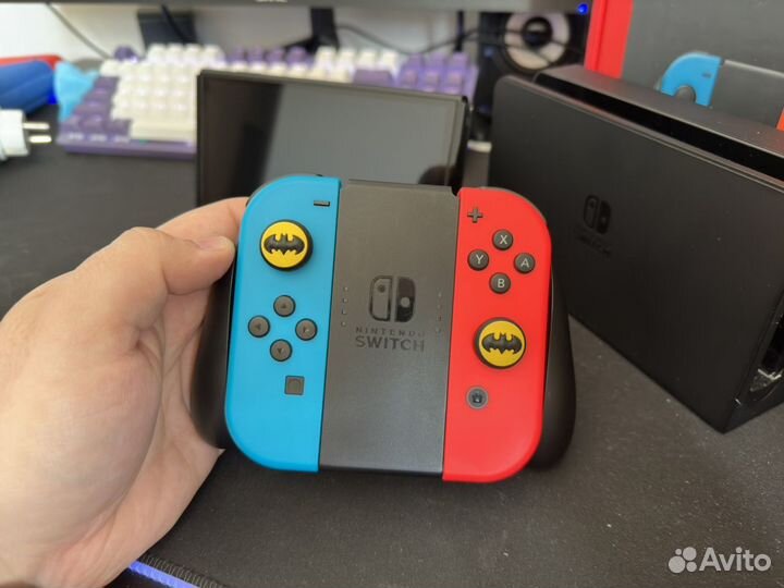 Игровая приставка Nintendo Switch oled