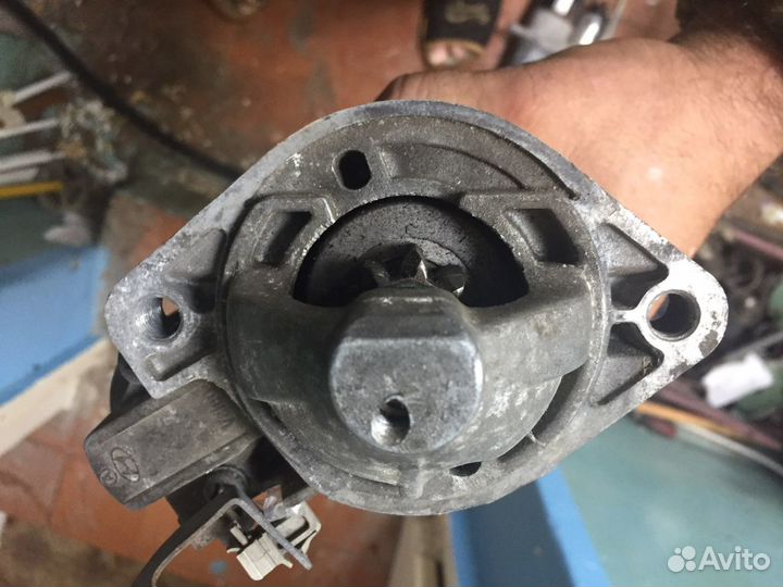 Стартер на Хундай Соната 5 2005 года