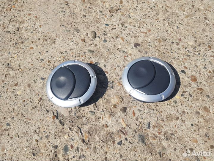 Дефлекторы Ларгус, Логан