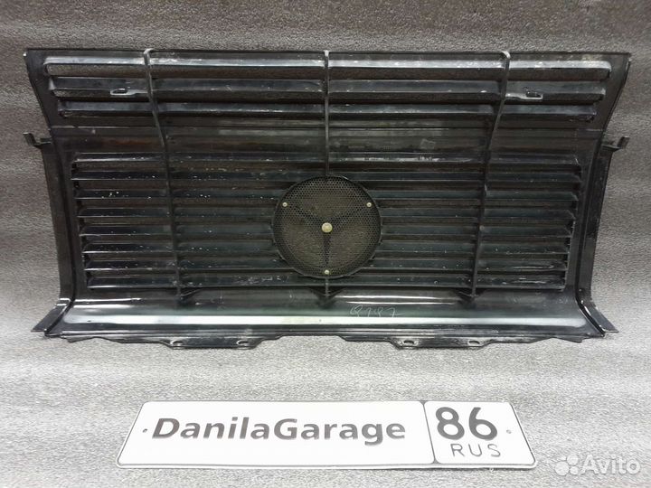 Решетка радиатора mercedes w463