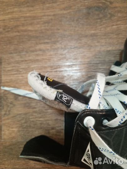 Хоккейные коньки bauer