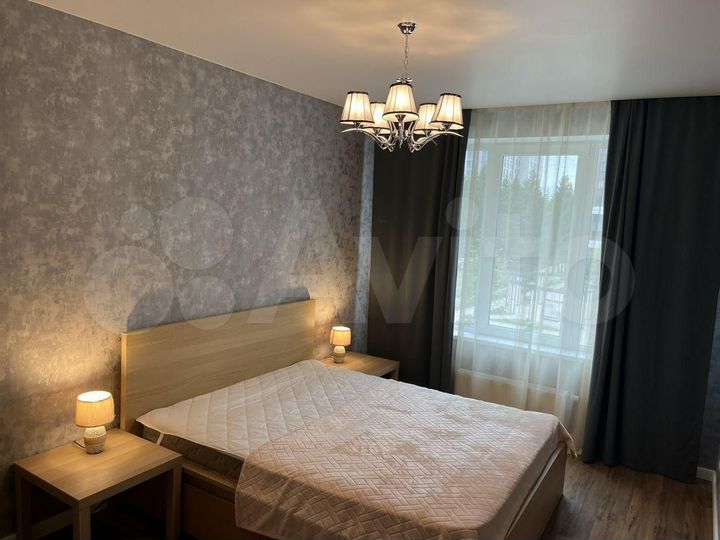 2-к. квартира, 42 м², 3/18 эт.