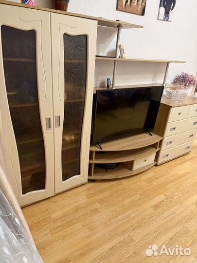 Стенка в гостиную бу