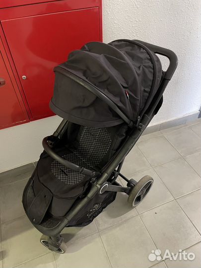 Коляска Sweet baby