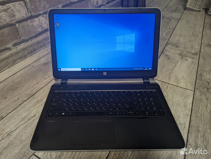 Ноутбук HP i7-4510U/8 RAM/120 SSD/1000 HDD