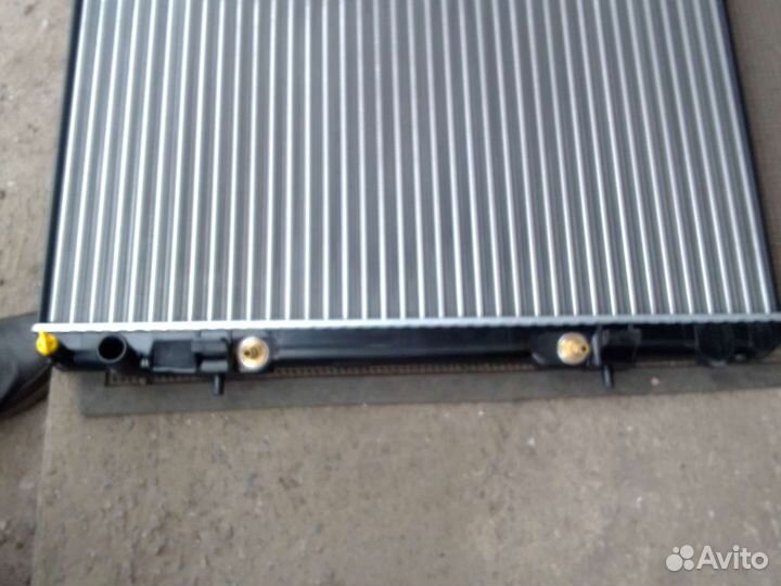 Ниссан Авенир, Вингроуд Радиатор охлаждения