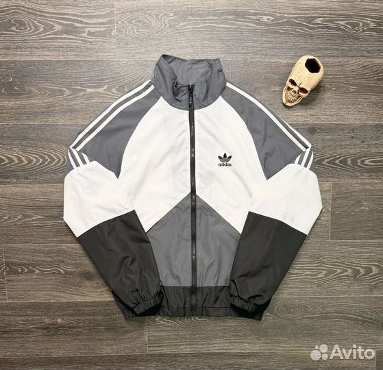 Ветровка Adidas