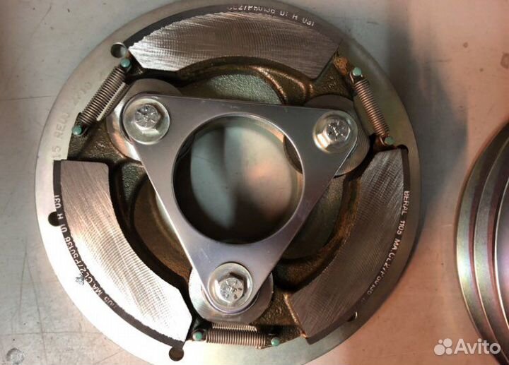 Рефрежераторы сцепление оригинал Carrier maxima 50