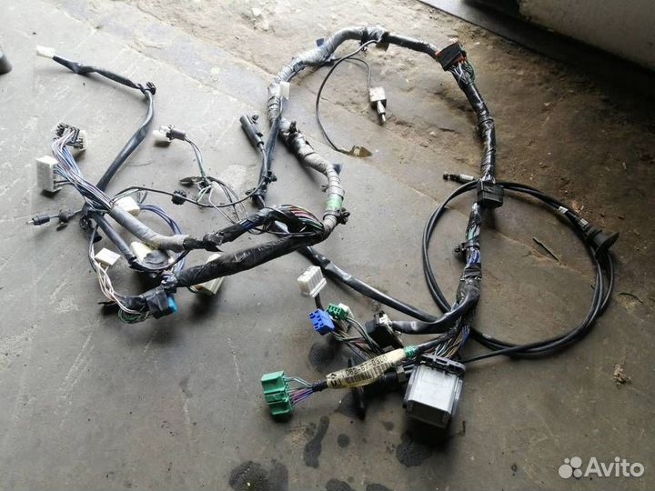 Проводка торпеды Mazda MPV LW