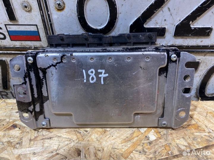 Блок управления двигателем Chevrolet Niva