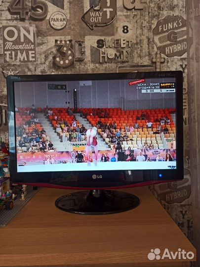 Монитор/телевизор LG M227WA-PZ 21.5