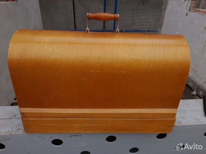 Швейная машинка ручная Подольск 2М