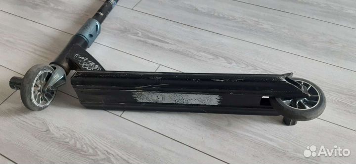 Трюковой самокат