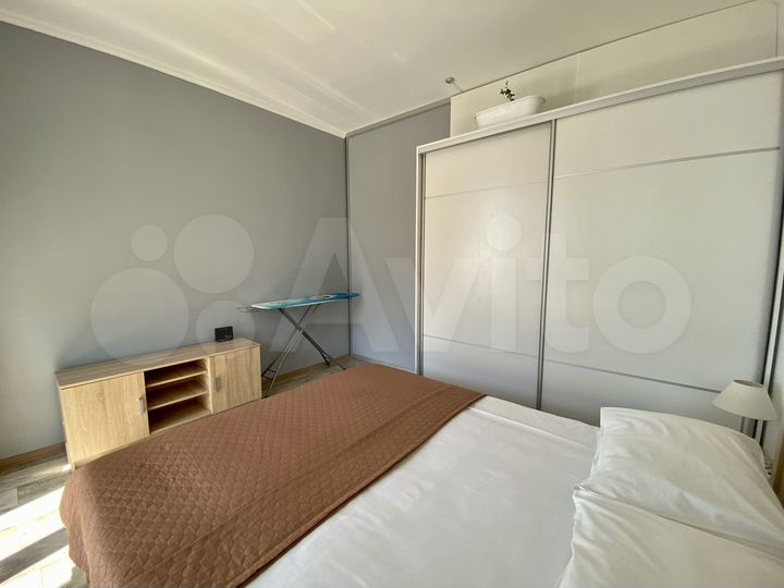 2-к. квартира, 45 м², 8/18 эт.