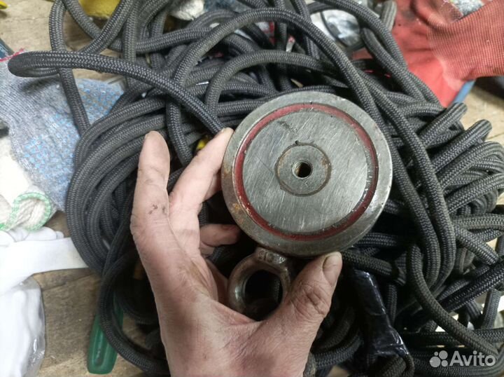 Поисковый магнит