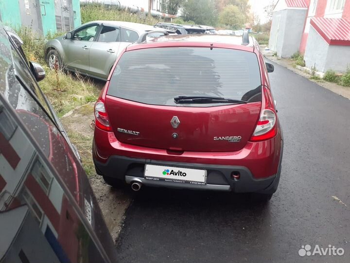 Renault Sandero Stepway 1.6 AT, 2012, 109 000 км
