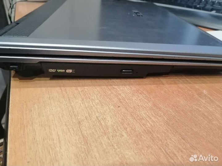 Ноутбук Asus Win7/64