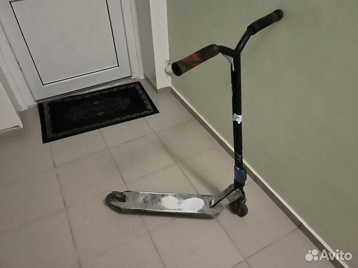 Трюковой самокат reaction stunt 3.0