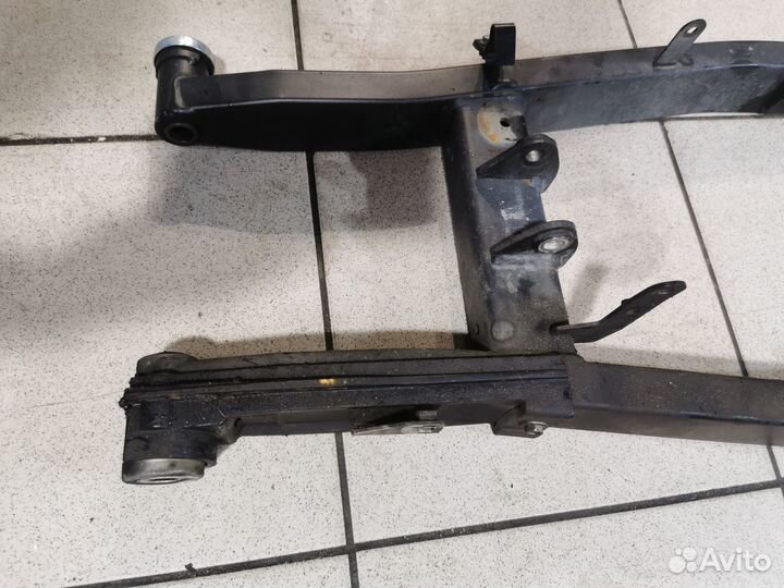 Маятник Yamaha xj6 diversion