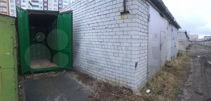 Гараж