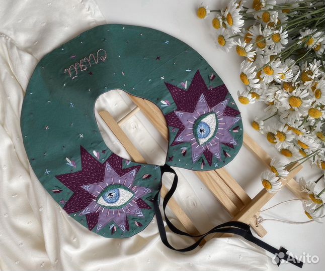 Воротник с вышивкой