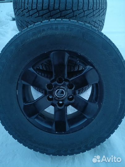 Колеса в сборе r17 зимние шипованые