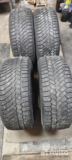 Continental Conti4x4IceContact 235/55 R17