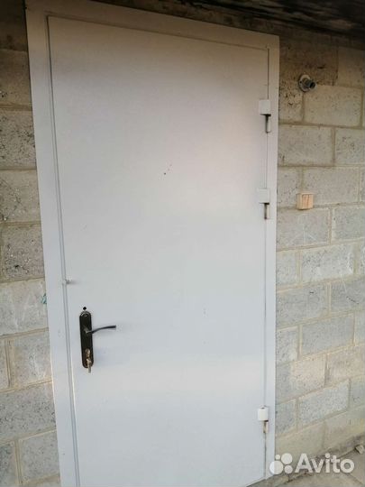 Дверь металлическая новая