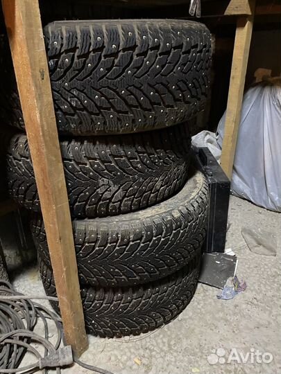 Nokian Tyres Hakkapeliitta 9 435/45 R18