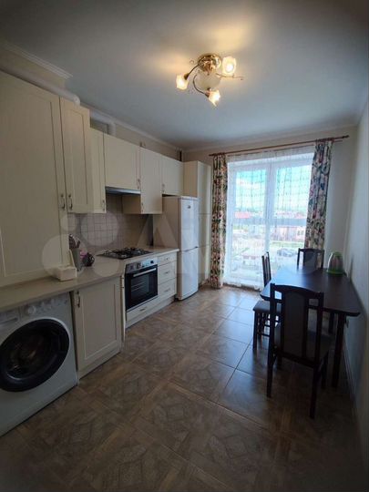 2-к. квартира, 61 м², 4/9 эт.