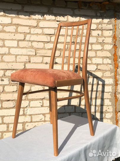 Перетяжка обивка стульев