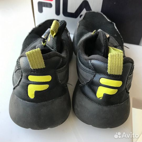 Кроссовки fila size 33