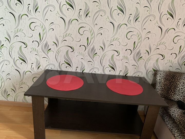 2-к. квартира, 50 м², 1/9 эт.