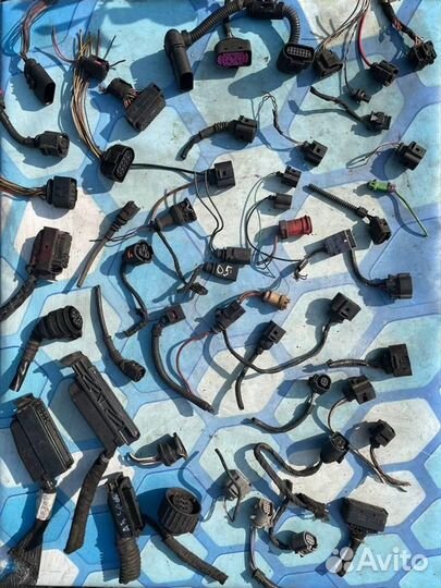 Фишка Разъем Штекер VAG 1J0973724